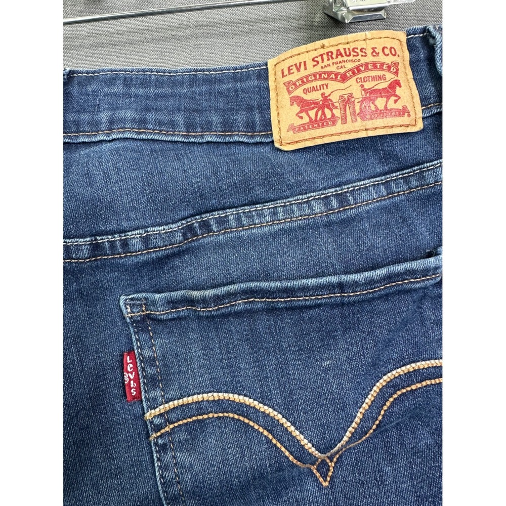 Levis 535 Super Skinny Denim Shorts Medium Wash Raw‎ Hem Womens Size 32 W32